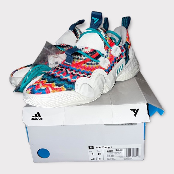 Trae Young 1 - Picture 2 of 12